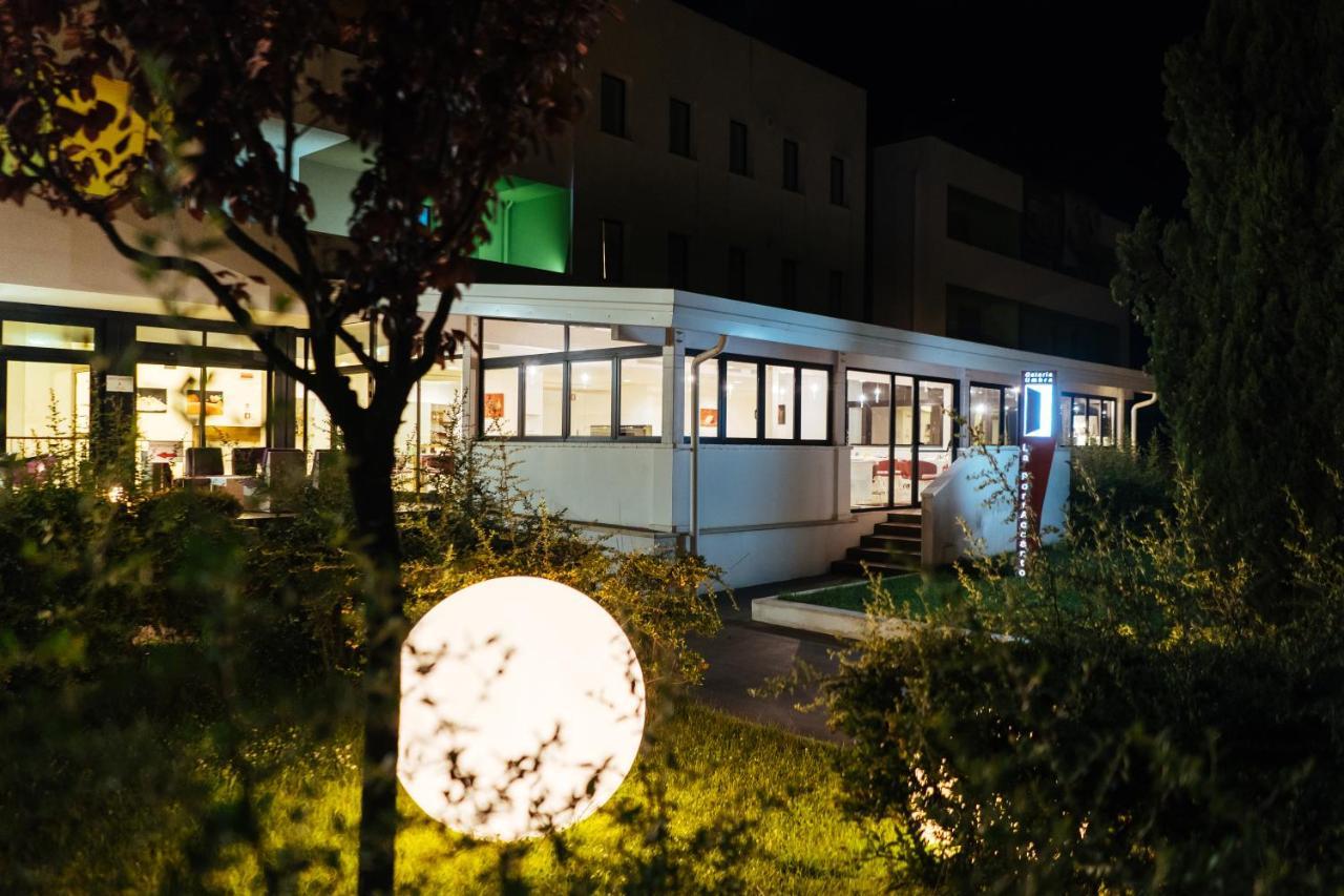 Unaway Hotel Fabro Exteriér fotografie